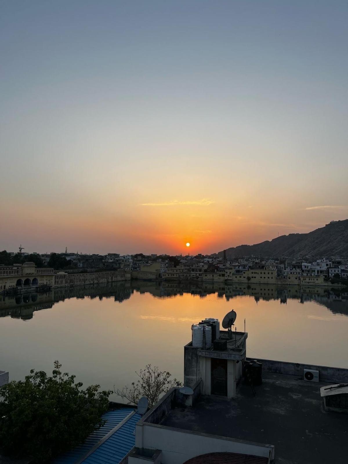 Govindam Royal Stay Jaipur Ngoại thất bức ảnh